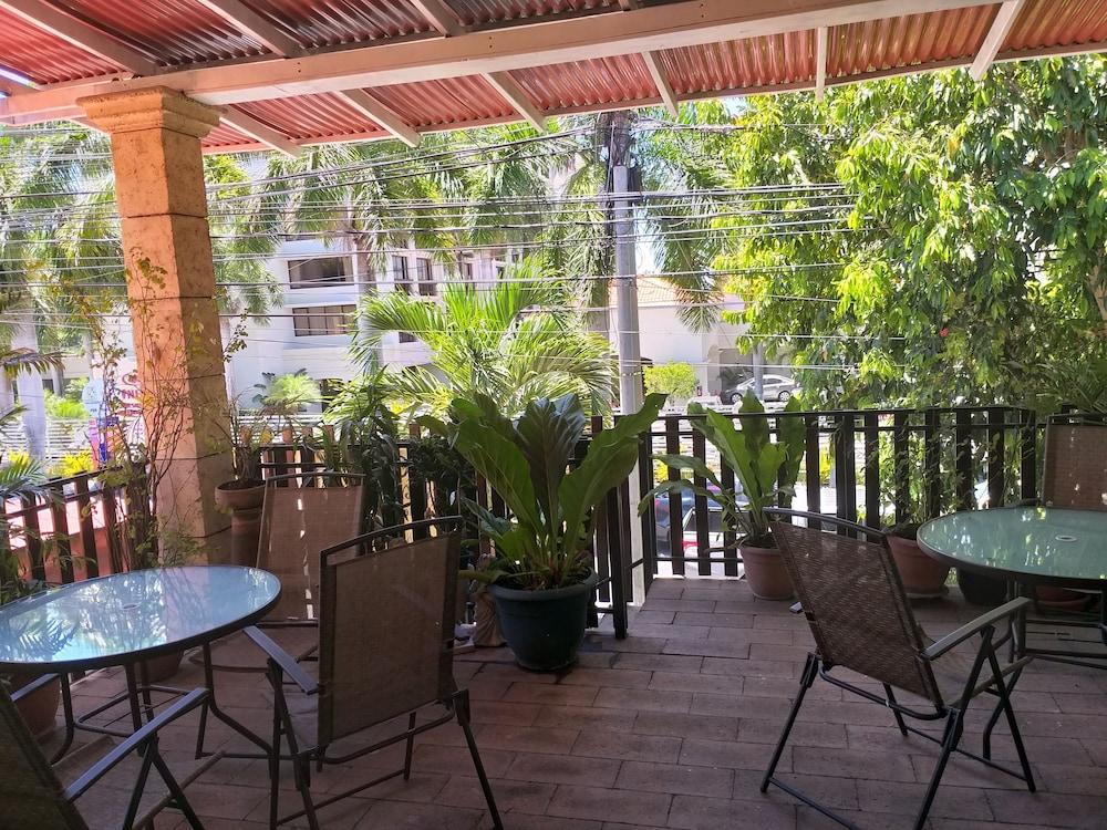 Hotel Arbol De Suenos سان سلفادور المظهر الخارجي الصورة