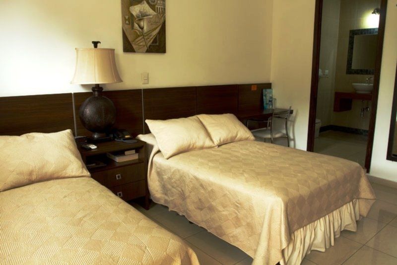 Hotel Arbol De Suenos سان سلفادور المظهر الخارجي الصورة